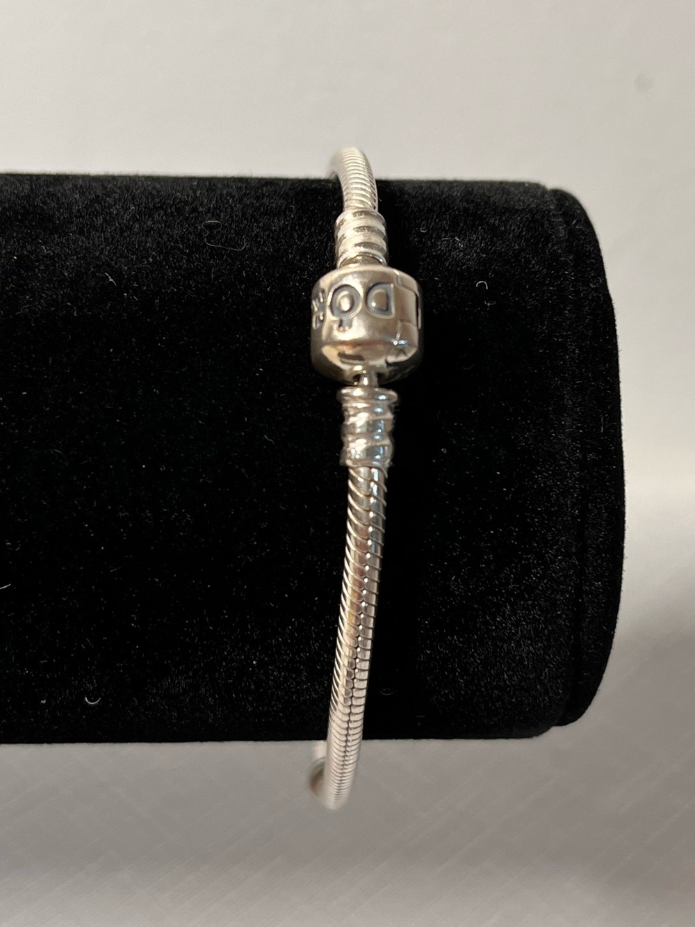 Pandora Silver Snake Chain Bracelet. Stamped. 7.5”. Classic snake chain style.